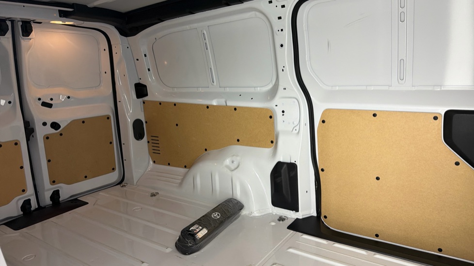 Toyota Proace L2 Diesel 2.0D 145 Icon Van - Image 8