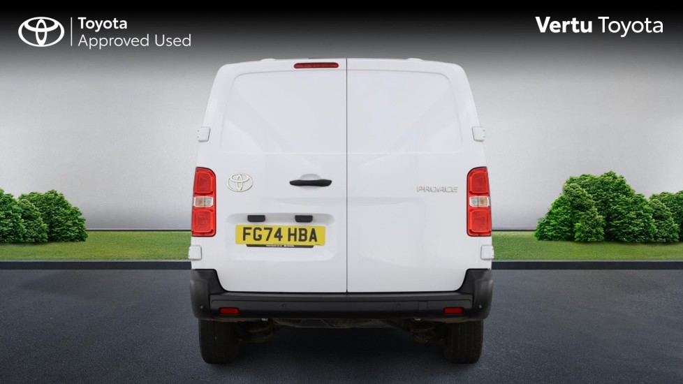Toyota Proace L2 Diesel 2.0D 145 Icon Van - Image 19