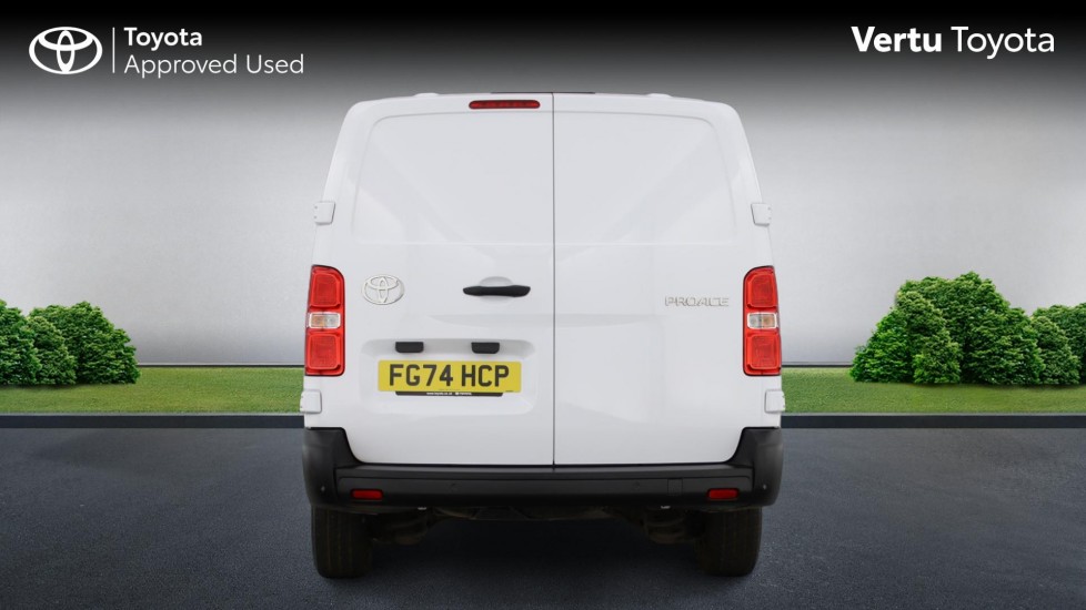 Toyota Proace L2 Diesel 2.0D 145 Icon Van - Image 19