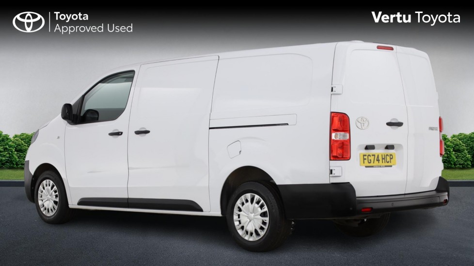 Toyota Proace L2 Diesel 2.0D 145 Icon Van - Image 4