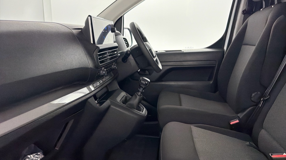 Toyota Proace L2 Diesel 2.0D 145 Icon Van - Image 5