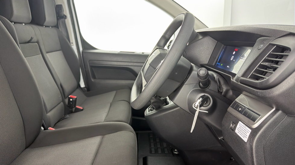 Toyota Proace L2 Diesel 2.0D 145 Icon Van - Image 12