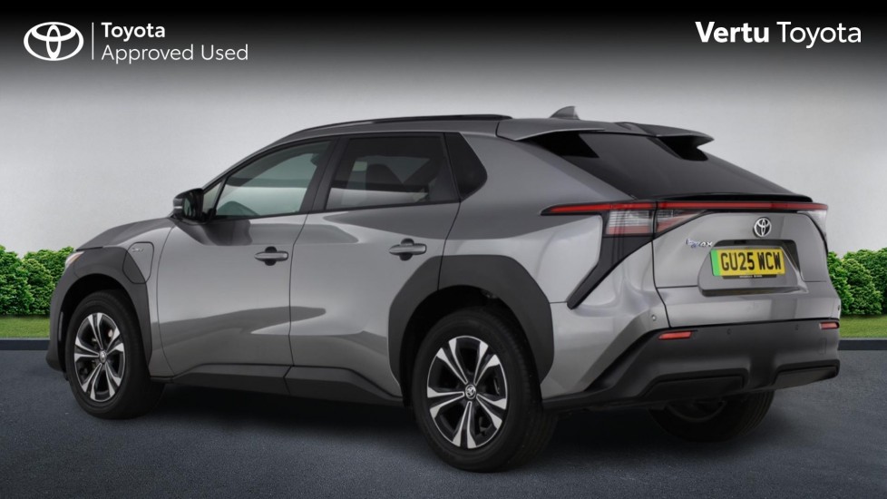 Toyota bZ4X 150kW Motion 71.4kWh 5dr Auto Electric Hatchback - Image 4