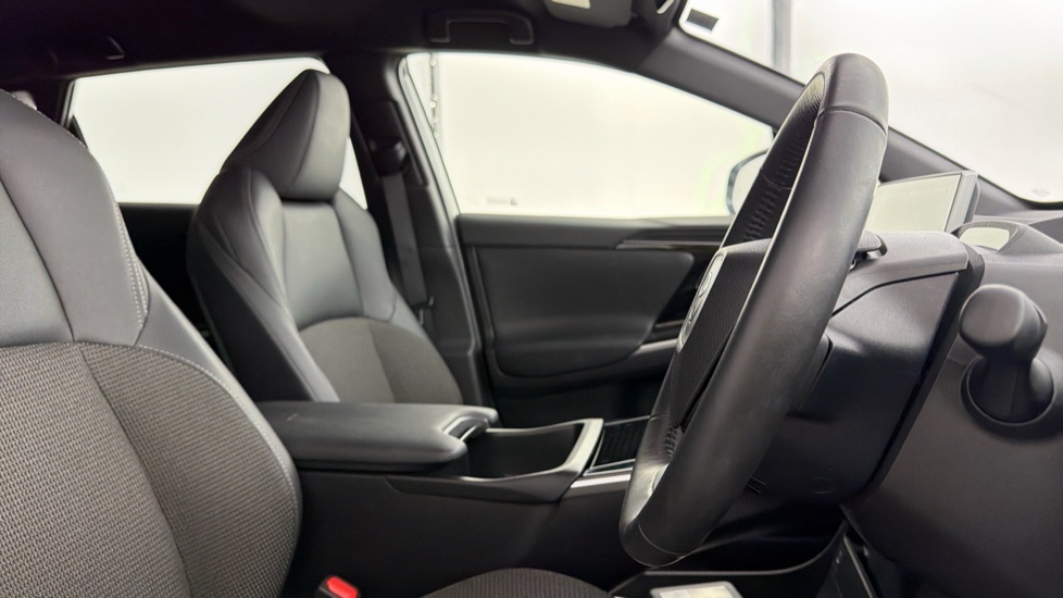 Toyota bZ4X 150kW Motion 71.4kWh 5dr Auto Electric Hatchback - Image 12