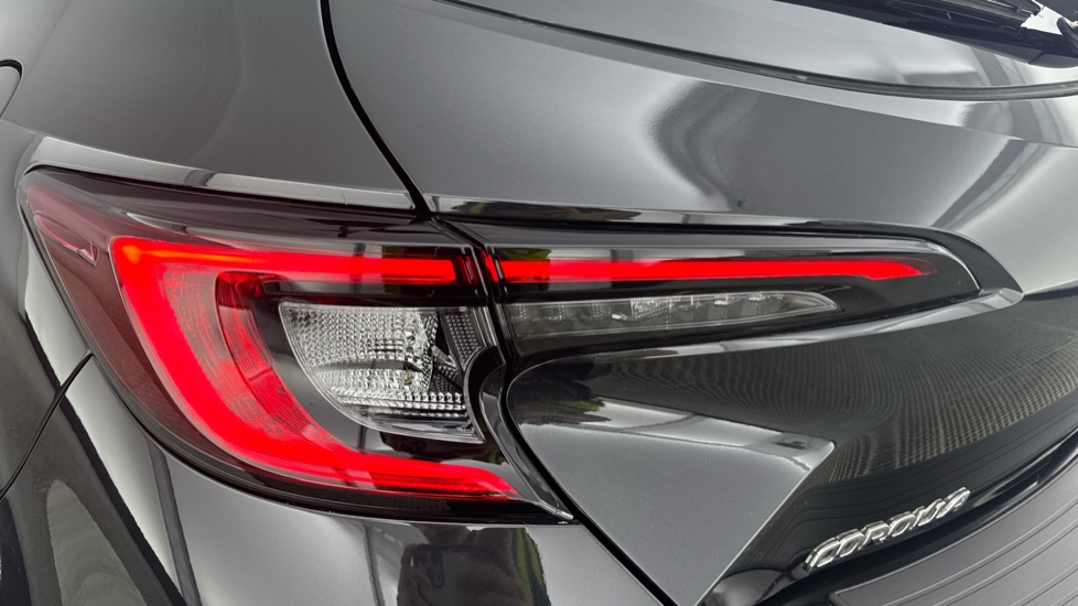 Toyota Corolla 1.8 Hybrid GR Sport 5dr CVT Hybrid Hatchback - Image 21