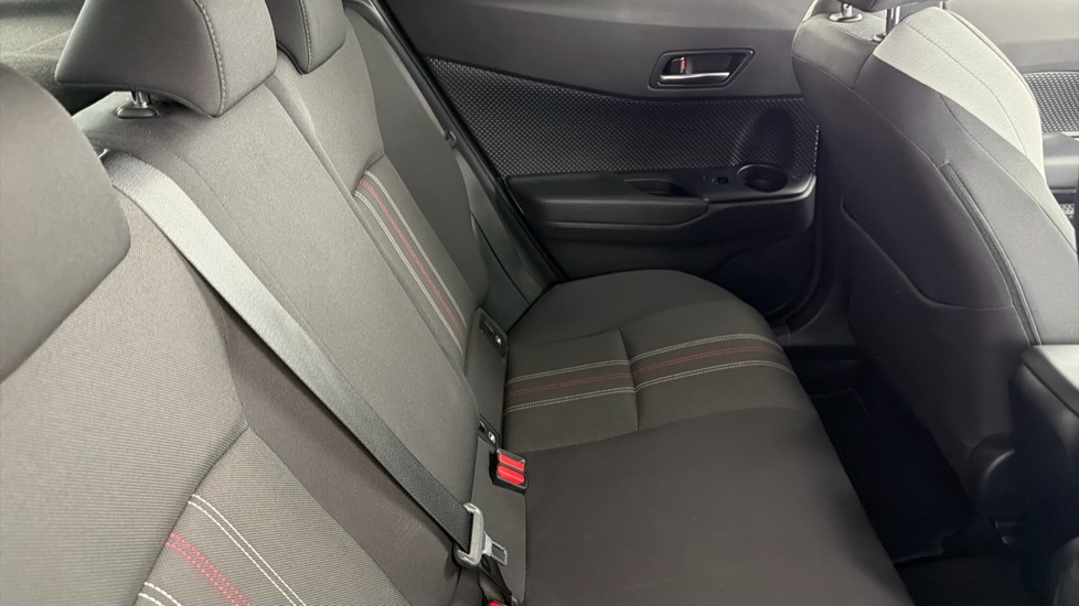Toyota C-HR 1.8 Hybrid GR Sport 5dr CVT Hybrid Hatchback - Image 8