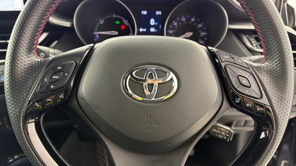 Toyota C-HR 1.8 Hybrid GR Sport 5dr CVT Hybrid Hatchback - Image 10
