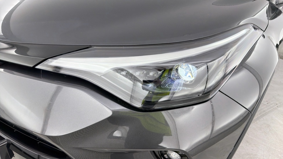 Toyota C-HR 1.8 Hybrid GR Sport 5dr CVT Hybrid Hatchback - Image 20