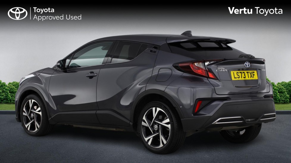 Toyota C-HR 2.0 Hybrid Design 5dr CVT Hybrid Hatchback - Image 4