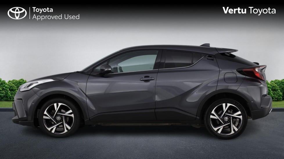 Toyota C-HR 2.0 Hybrid Design 5dr CVT Hybrid Hatchback - Image 24