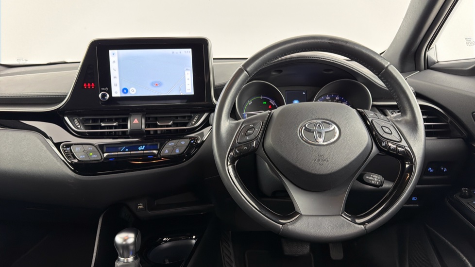Toyota C-HR 2.0 Hybrid Design 5dr CVT Hybrid Hatchback - Image 7