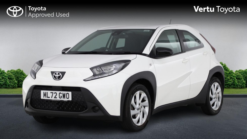 Toyota Aygo X 1.0 VVT-i Pure 5dr Petrol Hatchback - Image 3