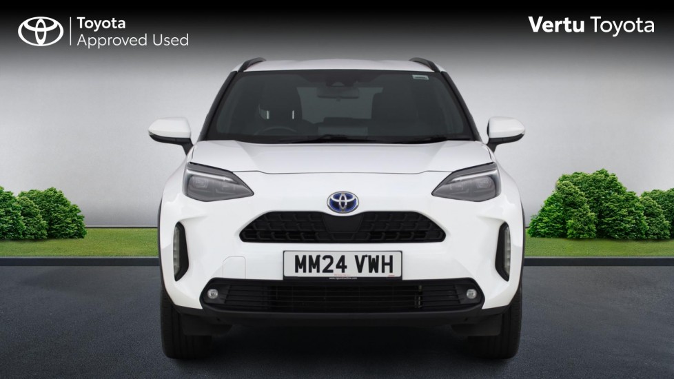 Toyota Yaris Cross 1.5 Hybrid Design 5dr CVT Hybrid Estate - Image 22