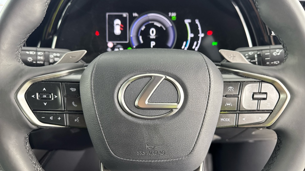 Lexus RX 450h+ 2.5 Premium Plus 5dr E-CVT [Pan Roof] Estate - Image 11