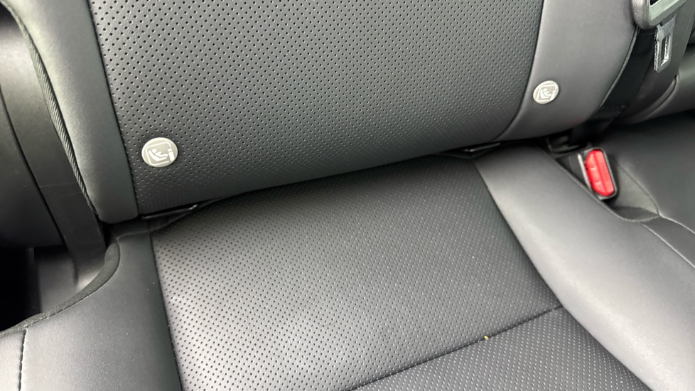 Lexus RX 450h+ 2.5 Premium Plus 5dr E-CVT [Pan Roof] Estate - Image 15