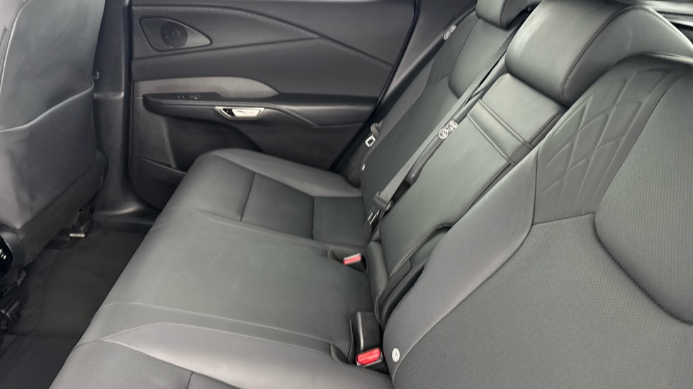 Lexus RX 450h+ 2.5 Premium Plus 5dr E-CVT [Pan Roof] Estate - Image 16