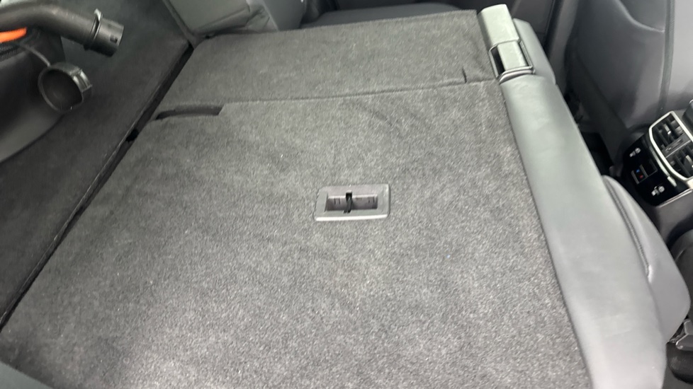 Lexus RX 450h+ 2.5 Premium Plus 5dr E-CVT [Pan Roof] Estate - Image 19