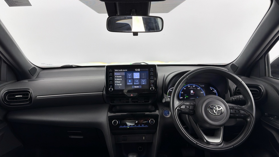 Toyota Yaris Cross 1.5 Hybrid Design 5dr CVT Hybrid Estate - Image 6