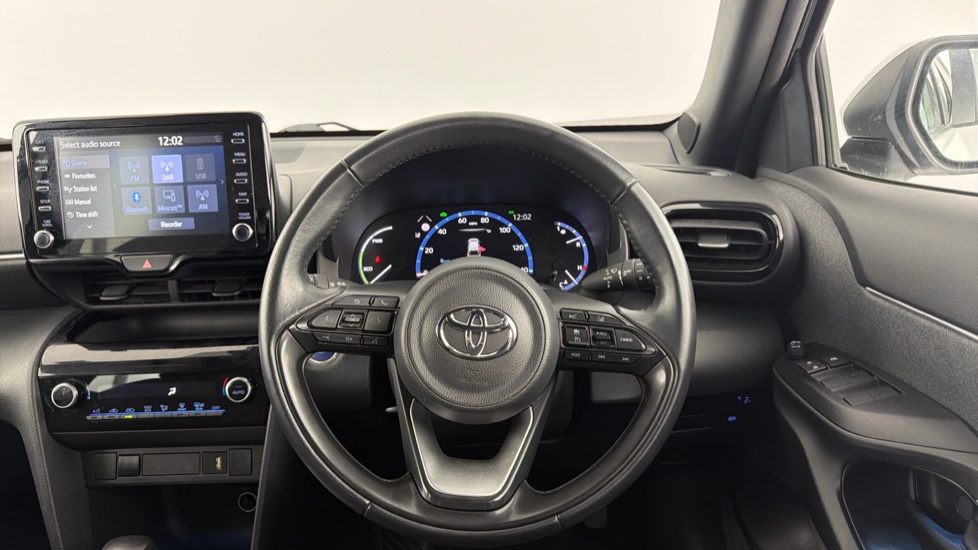 Toyota Yaris Cross 1.5 Hybrid Design 5dr CVT Hybrid Estate - Image 7