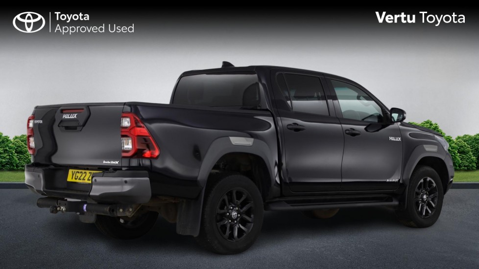 Toyota Hilux Diesel Invincible X D/Cab Pick Up 2.8 D-4D Auto - Image 2