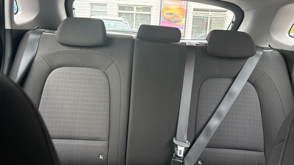 Hyundai KONA 1.0 TGDi 48V MHEV SE Connect 5dr Petrol Hatchback - Image 15