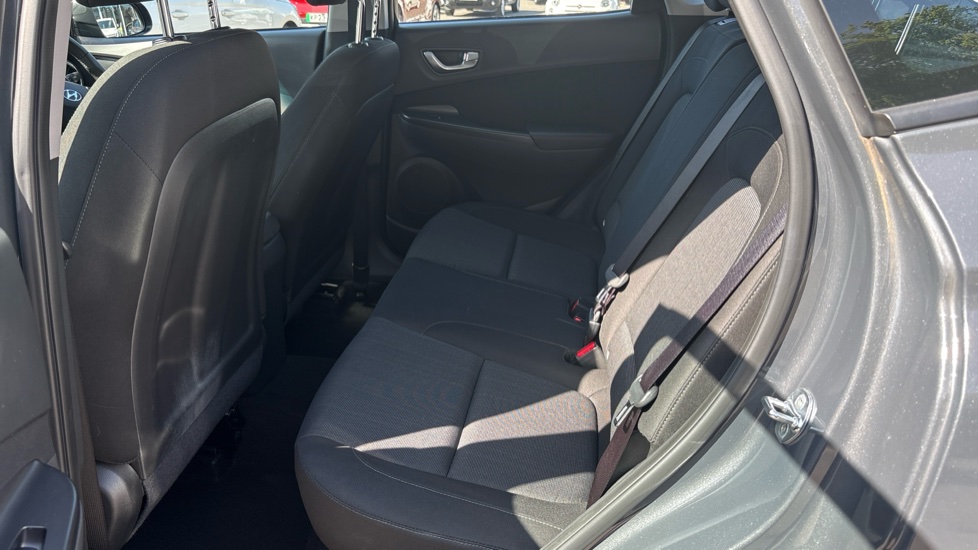 Hyundai KONA 1.0 TGDi 48V MHEV SE Connect 5dr Petrol Hatchback - Image 16