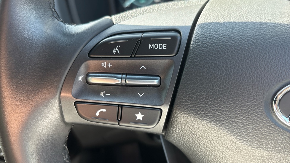 Hyundai KONA 1.0 TGDi 48V MHEV SE Connect 5dr Petrol Hatchback - Image 29