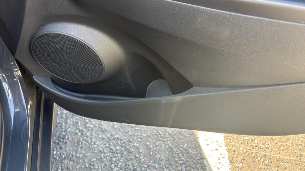 Hyundai KONA 1.0 TGDi 48V MHEV SE Connect 5dr Petrol Hatchback - Image 39