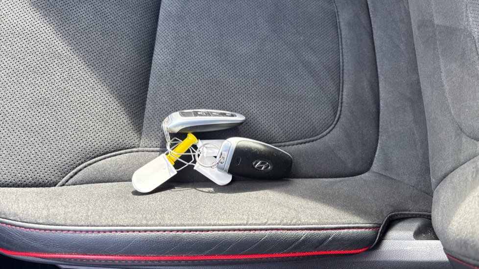 Hyundai TUCSON 1.6 TGDi Hybrid 230 N Line 5dr 2WD Auto Hybrid Estate - Image 20