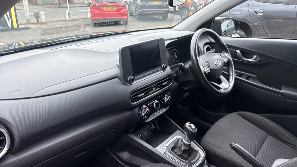 Hyundai KONA 1.0 TGDi 48V MHEV SE Connect 5dr Petrol Hatchback - Image 9
