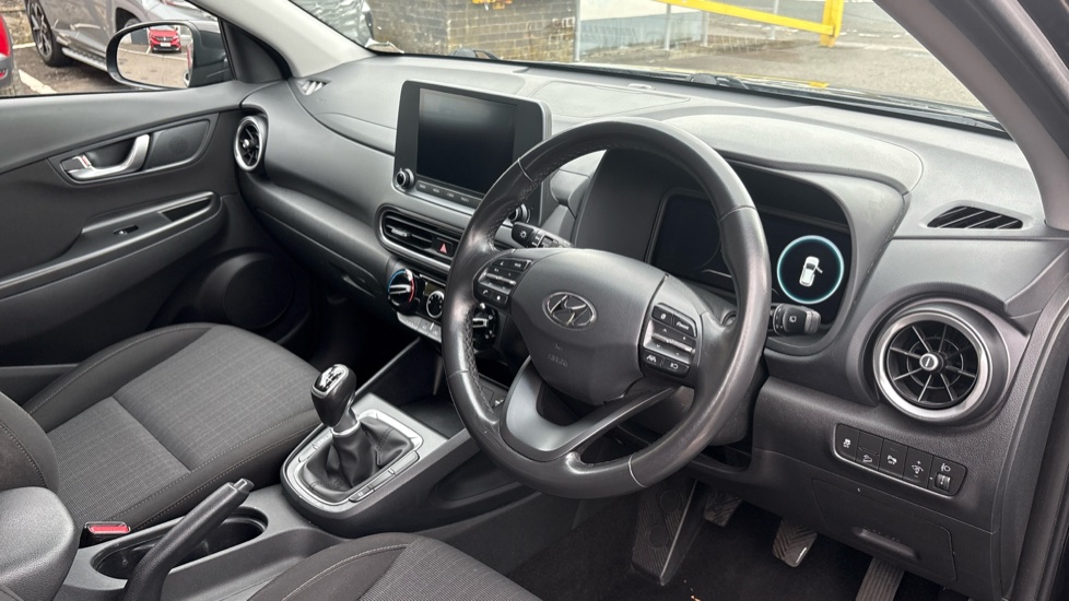 Hyundai KONA 1.0 TGDi 48V MHEV SE Connect 5dr Petrol Hatchback - Image 11