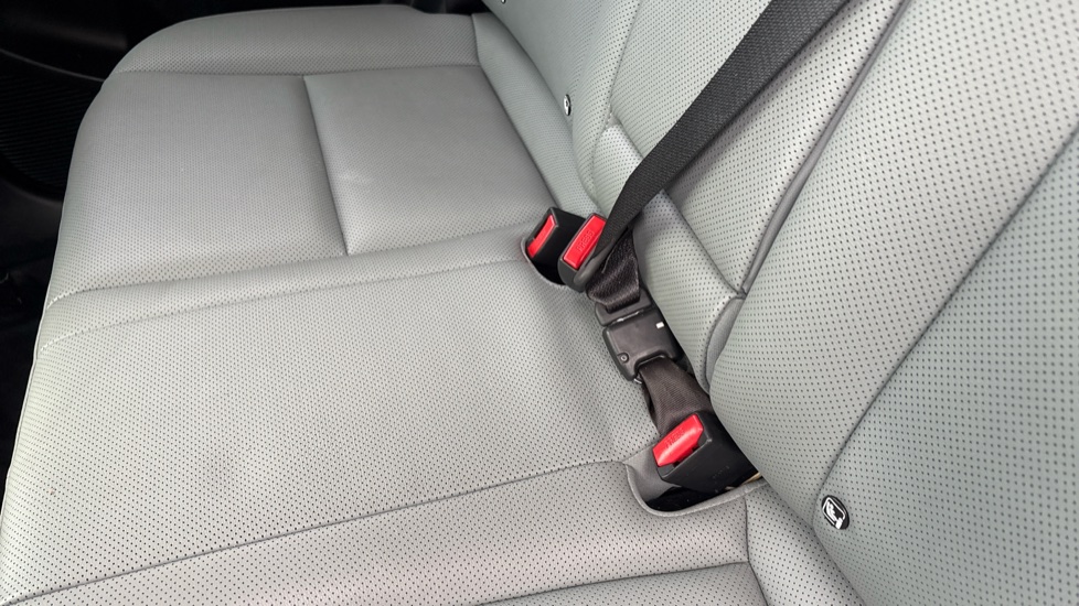 Hyundai KONA 1.6 Hybrid 138 Ultimate 5dr DCT Hybrid Hatchback - Image 17