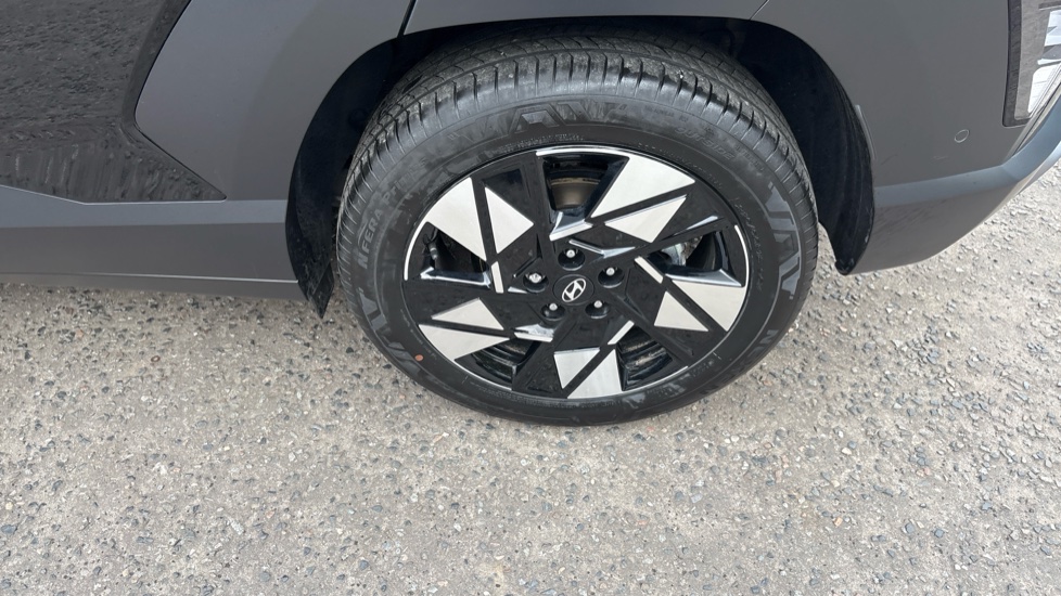 Hyundai KONA 1.6 Hybrid 138 Ultimate 5dr DCT Hybrid Hatchback - Image 27