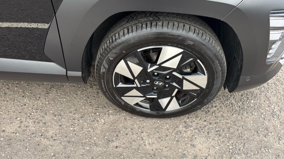 Hyundai KONA 1.6 Hybrid 138 Ultimate 5dr DCT Hybrid Hatchback - Image 37