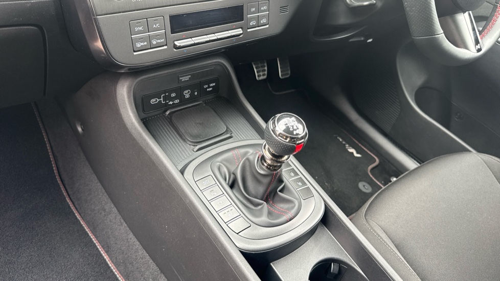 Hyundai KONA 1.6T 138 N Line 5dr Petrol Hatchback - Image 13