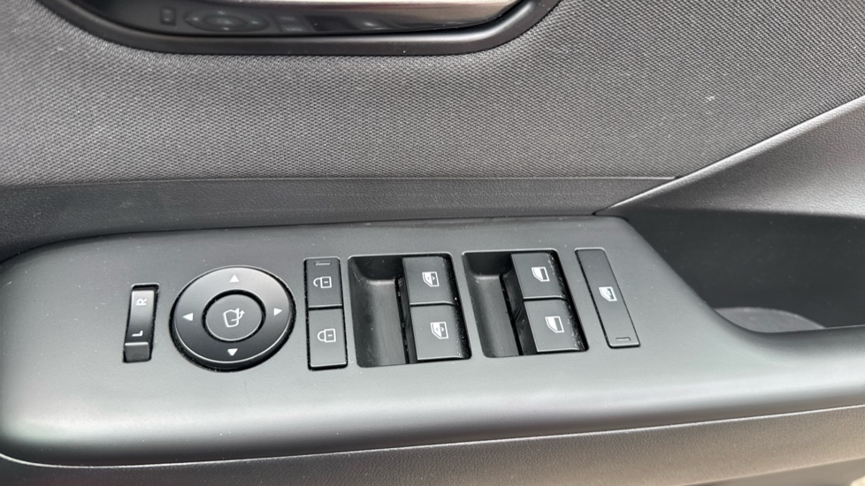 Hyundai KONA 1.6T 138 N Line 5dr Petrol Hatchback - Image 52