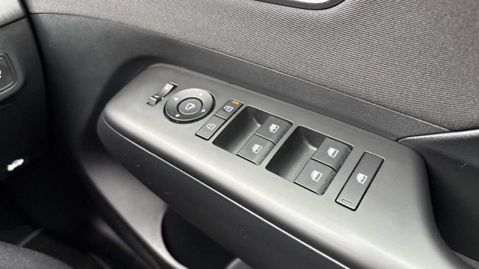 Hyundai KONA 1.6T 138 N Line 5dr Petrol Hatchback - Image 17