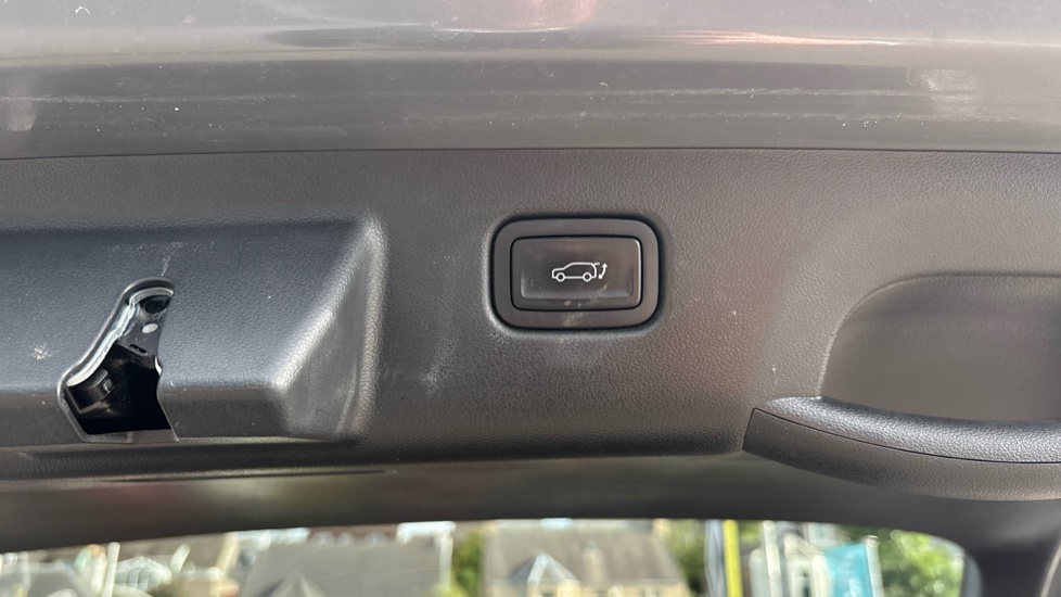 Hyundai KONA 1.6T 138 N Line 5dr Petrol Hatchback - Image 44