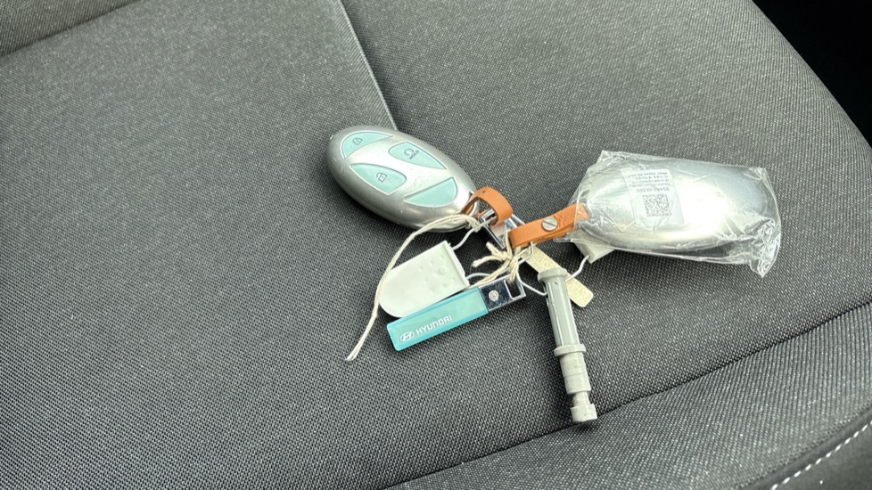 Hyundai IONIQ 6 168kW Premium 77kWh 4dr Auto Electric Saloon - Image 20