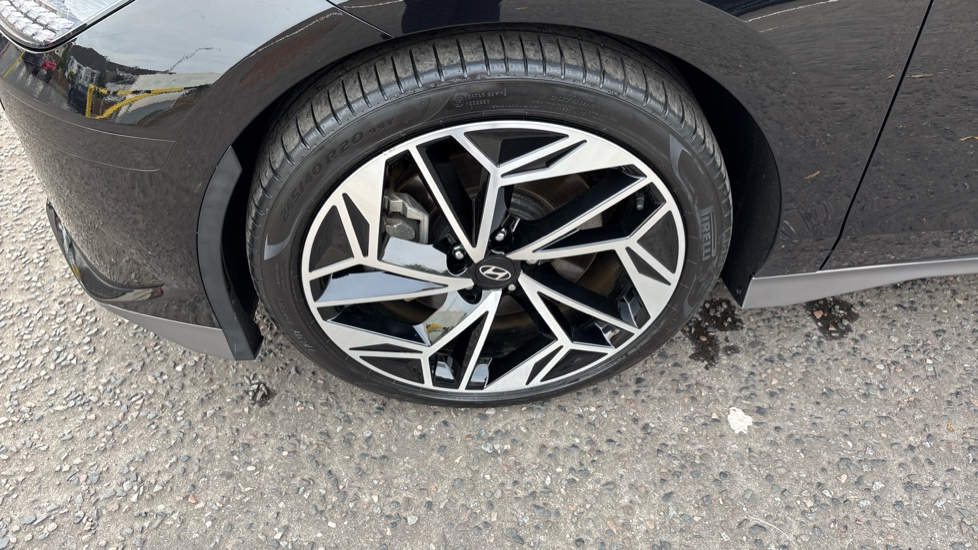 Hyundai IONIQ 6 168kW Premium 77kWh 4dr Auto Electric Saloon - Image 25