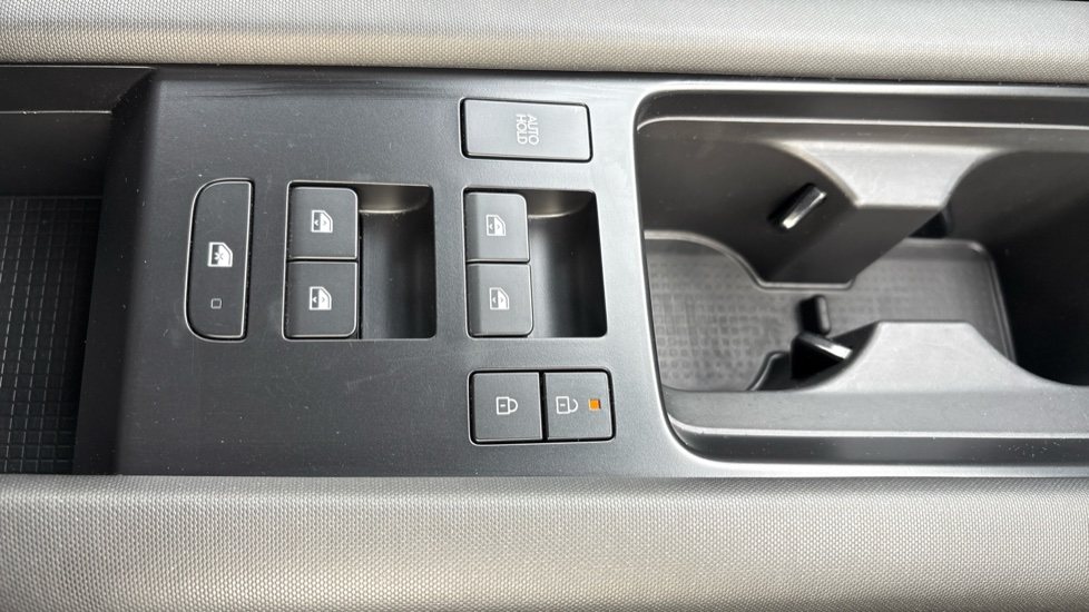 Hyundai IONIQ 6 168kW Premium 77kWh 4dr Auto Electric Saloon - Image 49