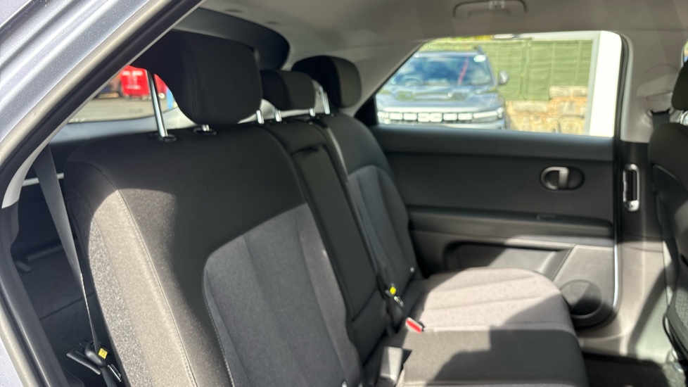 Hyundai IONIQ 5 125kW Advance 63 kWh 5dr Auto Electric Hatchback - Image 37