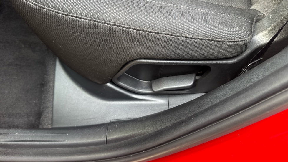 Hyundai TUCSON 1.6 TGDi SE Connect 5dr 2WD Petrol Estate - Image 52