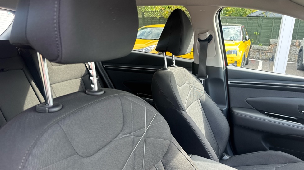 Hyundai TUCSON 1.6 TGDi SE Connect 5dr 2WD Petrol Estate - Image 59