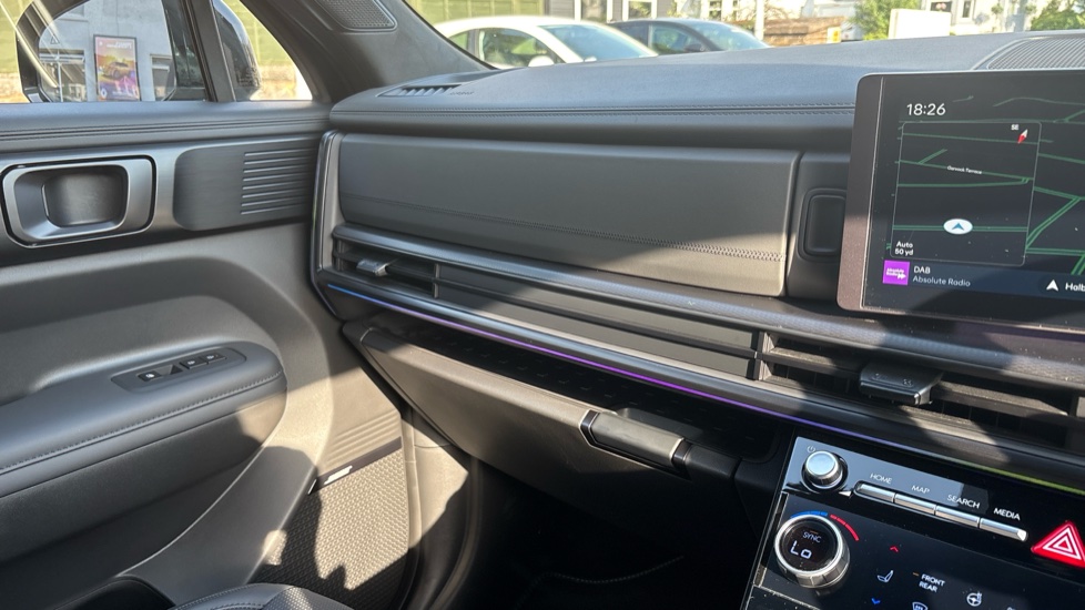 Hyundai SANTA FE 1.6 TGDi 288 PHEV Calligraphy 5dr 4WD Auto [6 St] Estate - Image 70