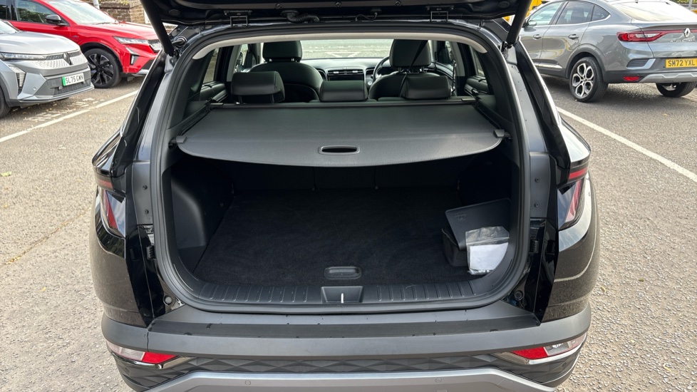 Hyundai TUCSON 1.6 TGDi Hybrid 230 Ultimate 5dr 2WD Auto Hybrid Estate - Image 4