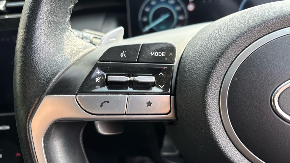 Hyundai TUCSON 1.6 TGDi Hybrid 230 Ultimate 5dr 2WD Auto Hybrid Estate - Image 22