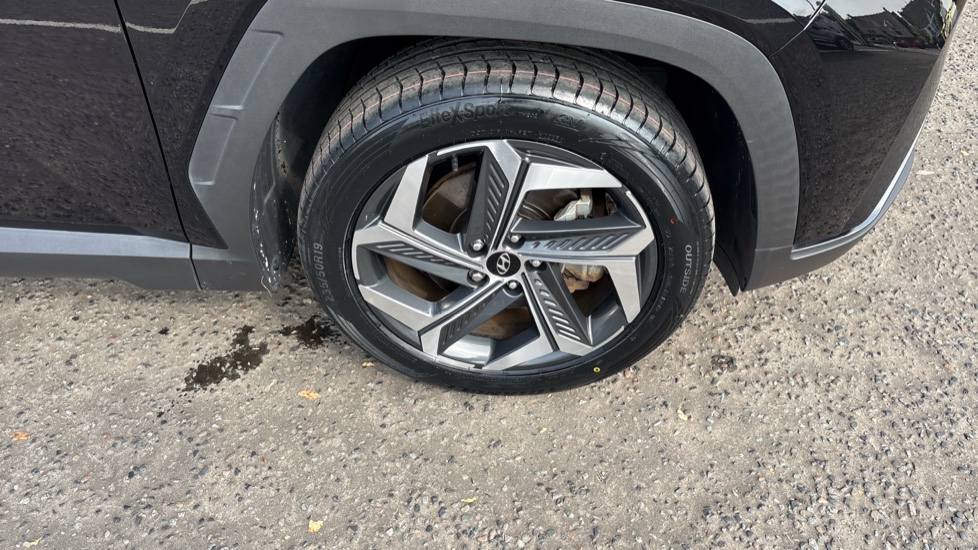 Hyundai TUCSON 1.6 TGDi Hybrid 230 Ultimate 5dr 2WD Auto Hybrid Estate - Image 43