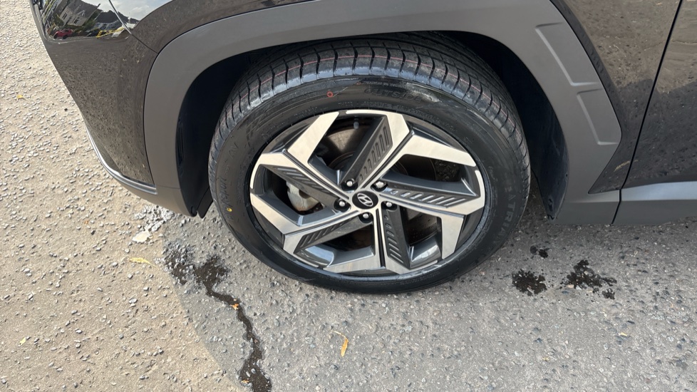 Hyundai TUCSON 1.6 TGDi Hybrid 230 Ultimate 5dr 2WD Auto Hybrid Estate - Image 49