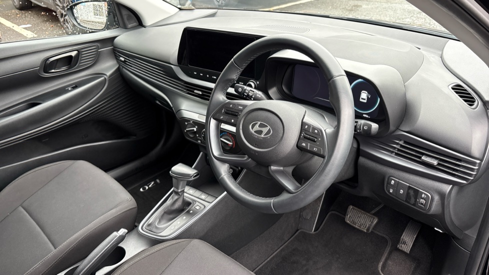 Hyundai i20 1.0T GDi Advance 5dr DCT Petrol Hatchback - Image 11
